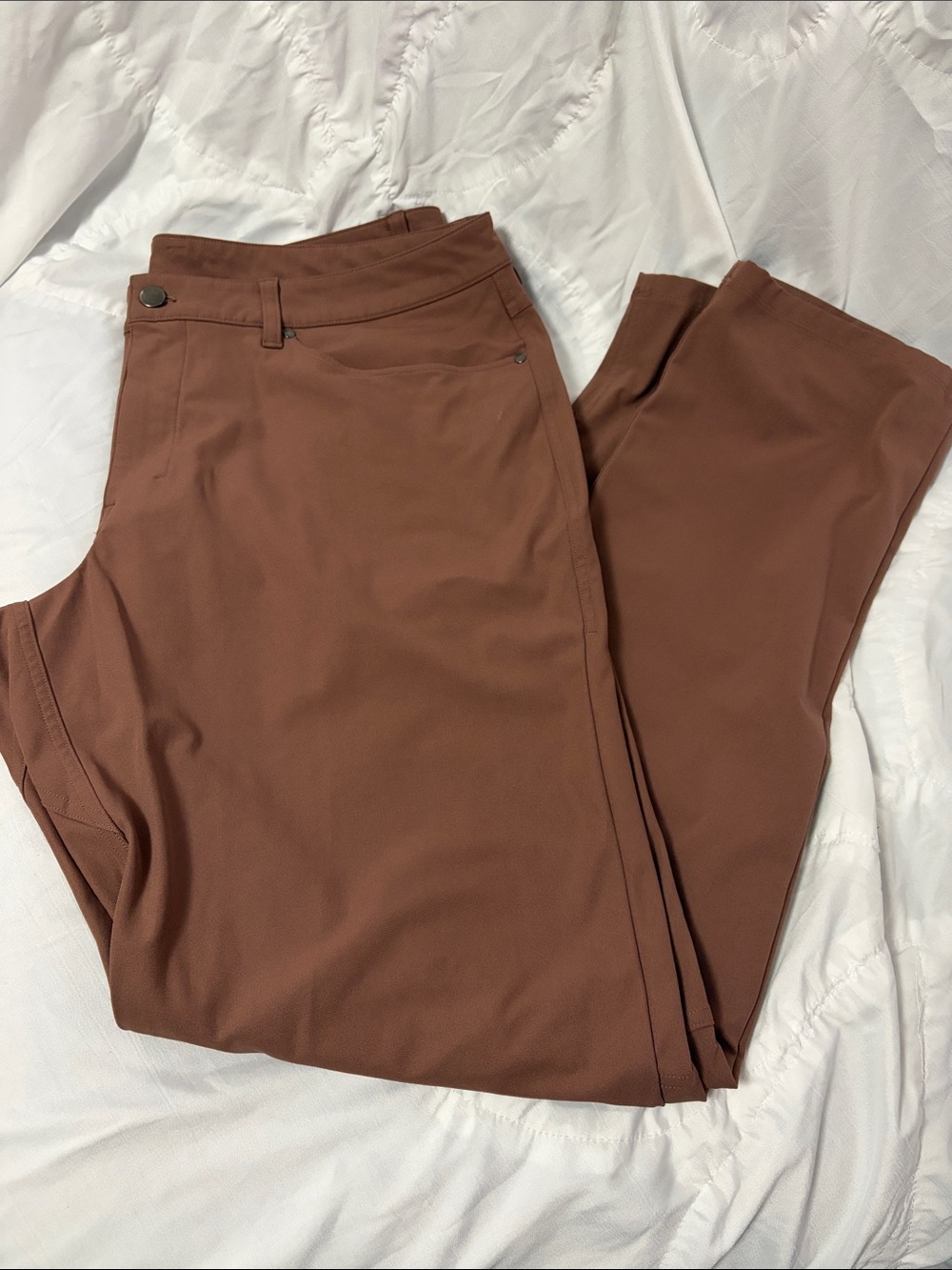 lululemon athletica Men's Chino Pants in Rustic Brown